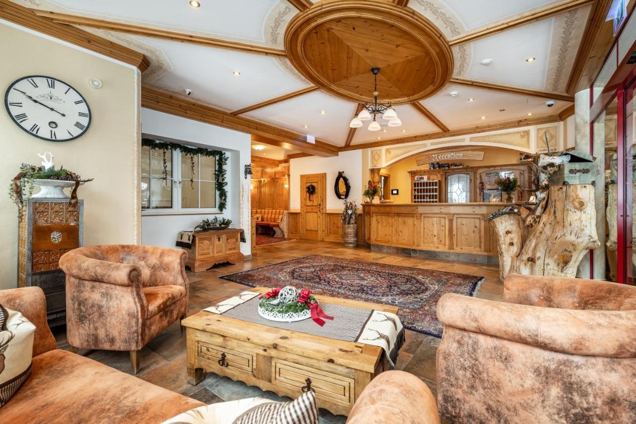 Hotel Breitlehenalm Obertauern Bagian luar foto