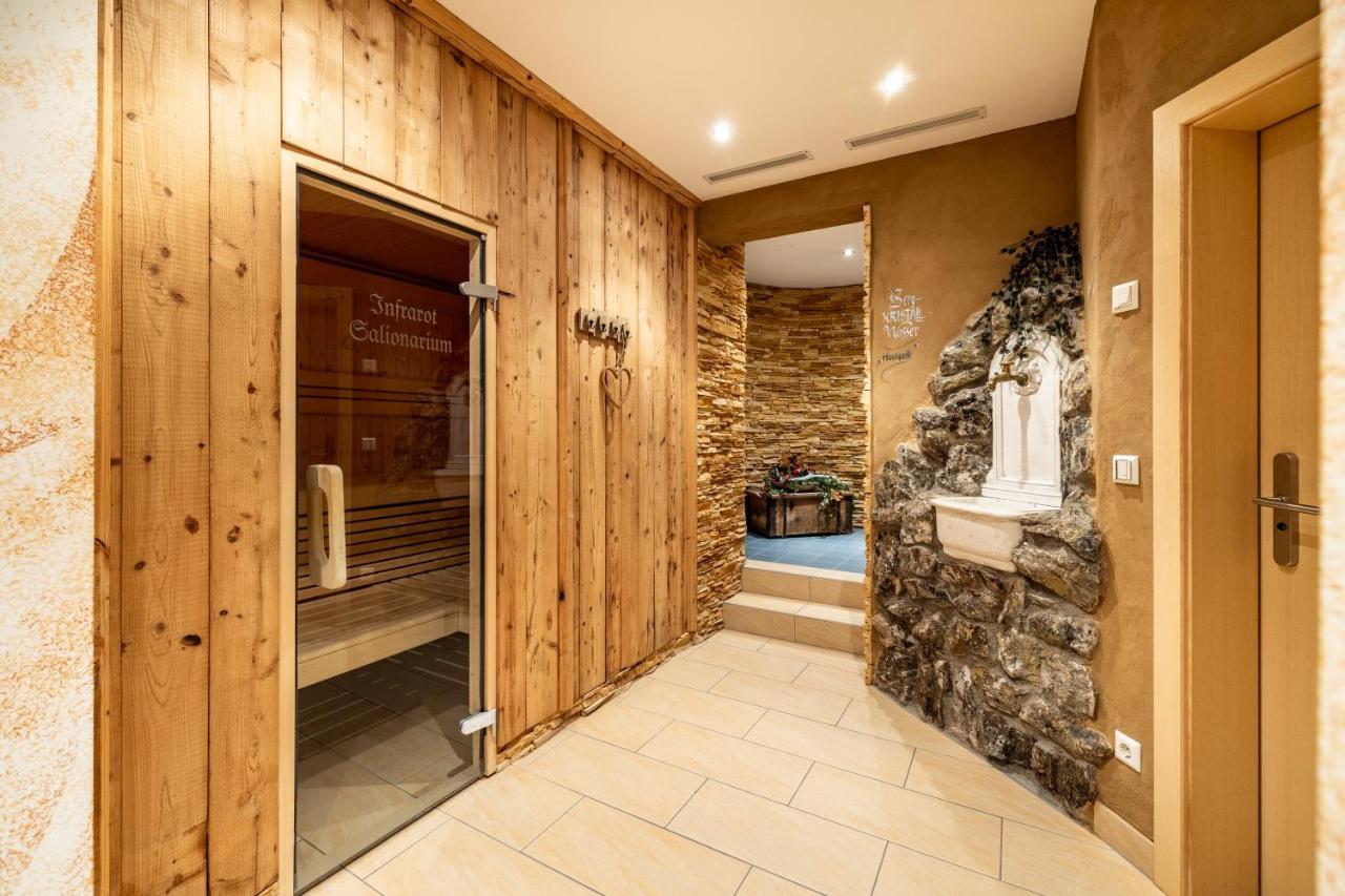 Hotel Breitlehenalm Obertauern Bagian luar foto