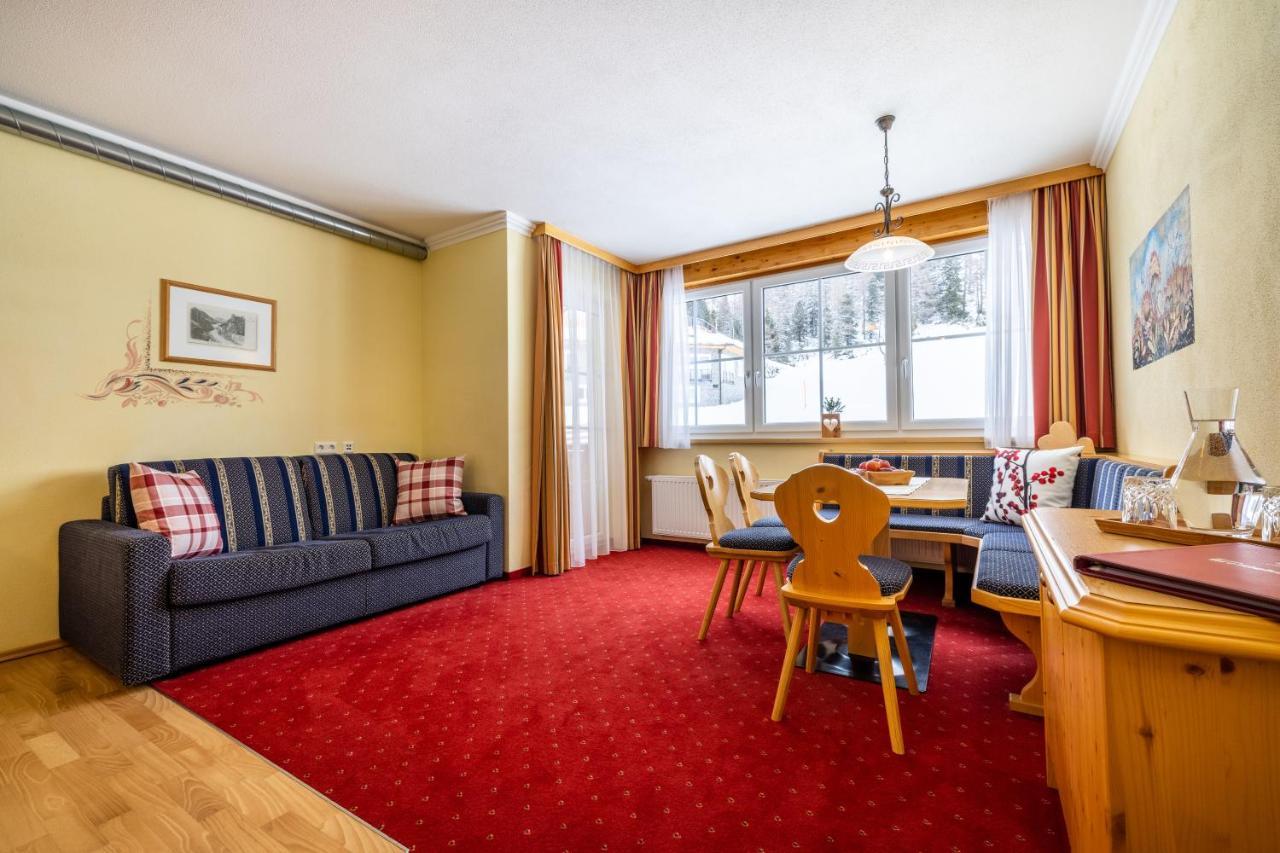 Hotel Breitlehenalm Obertauern Bagian luar foto