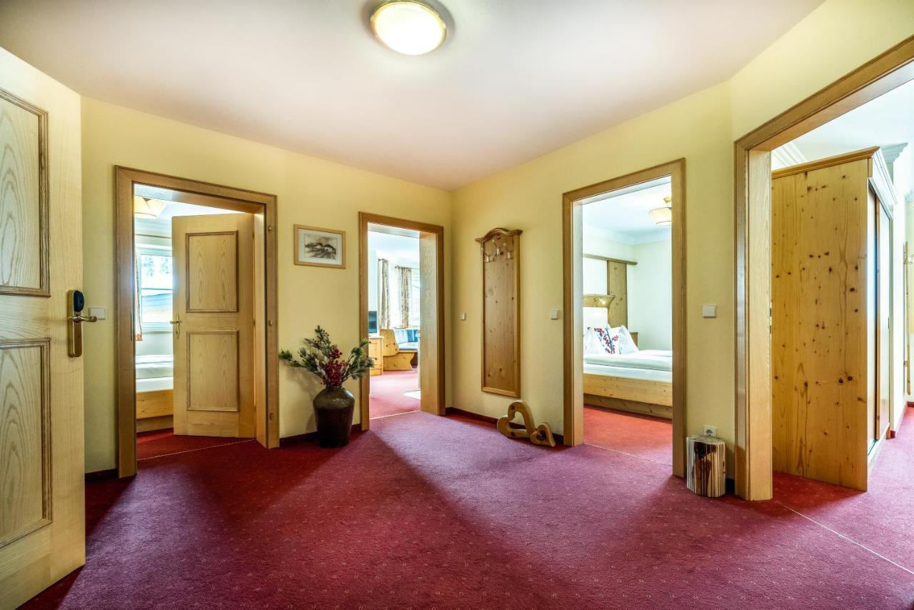 Hotel Breitlehenalm Obertauern Bagian luar foto