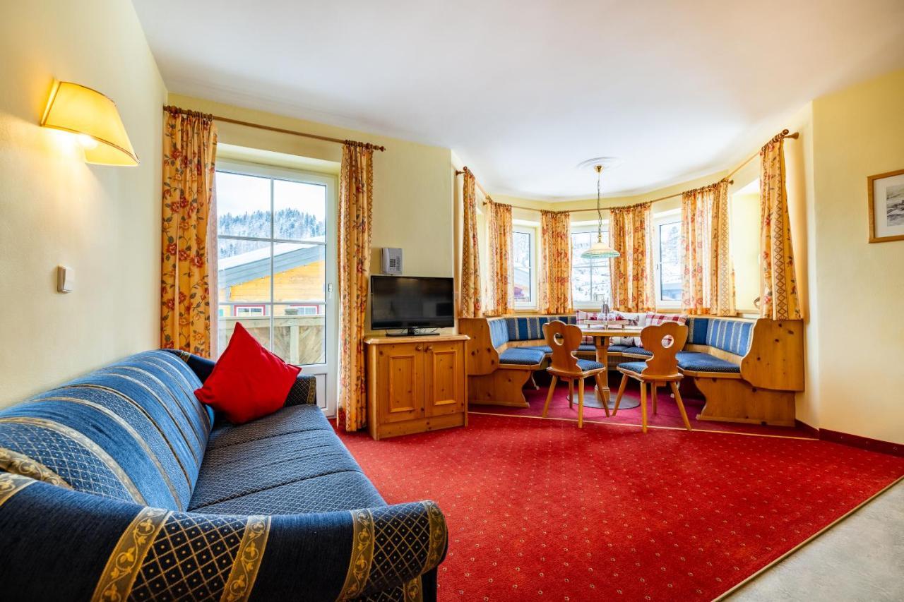 Hotel Breitlehenalm Obertauern Bagian luar foto