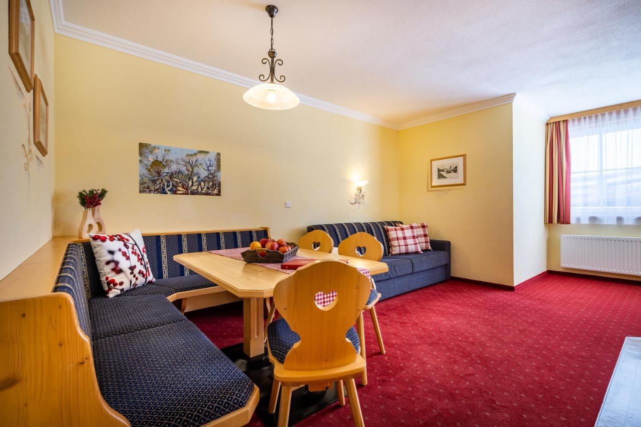 Hotel Breitlehenalm Obertauern Bagian luar foto