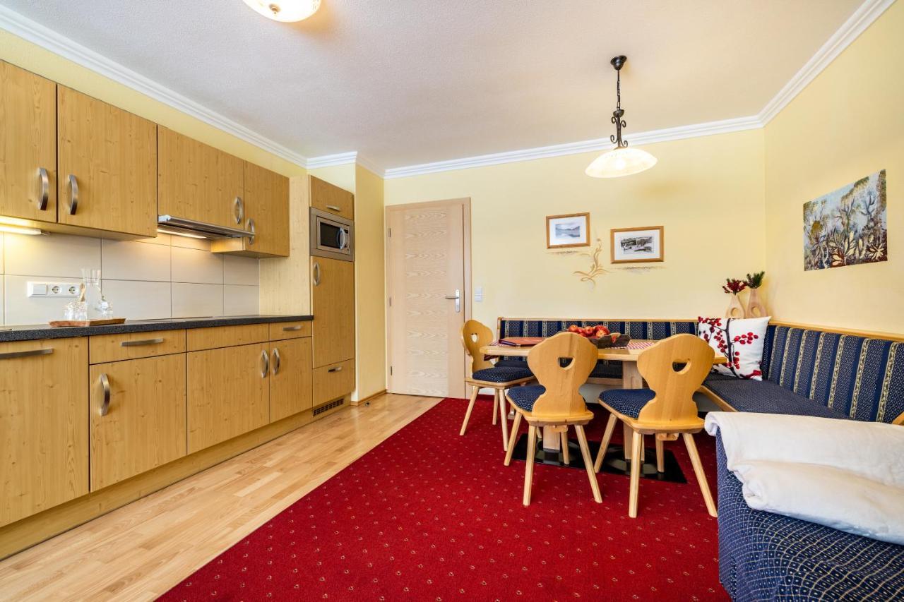 Hotel Breitlehenalm Obertauern Bagian luar foto
