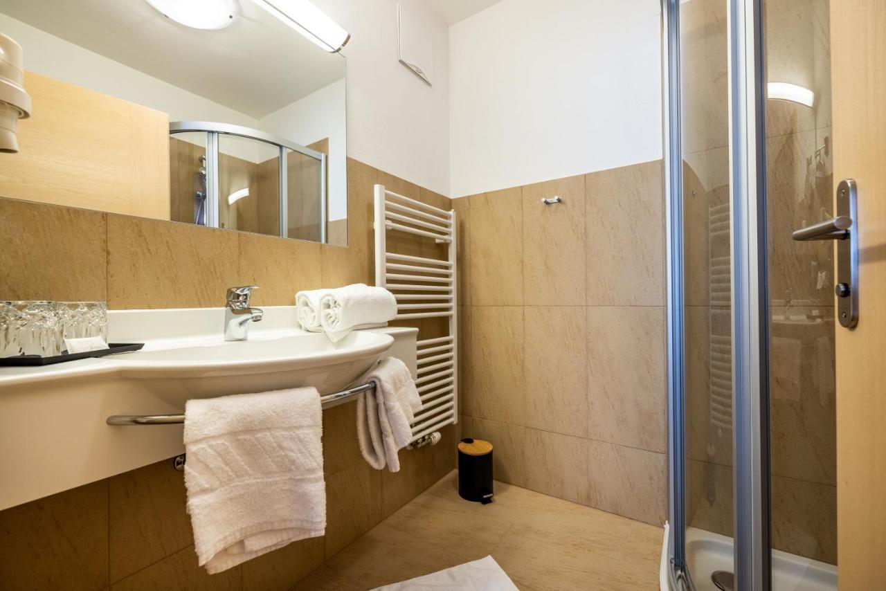 Hotel Breitlehenalm Obertauern Bagian luar foto